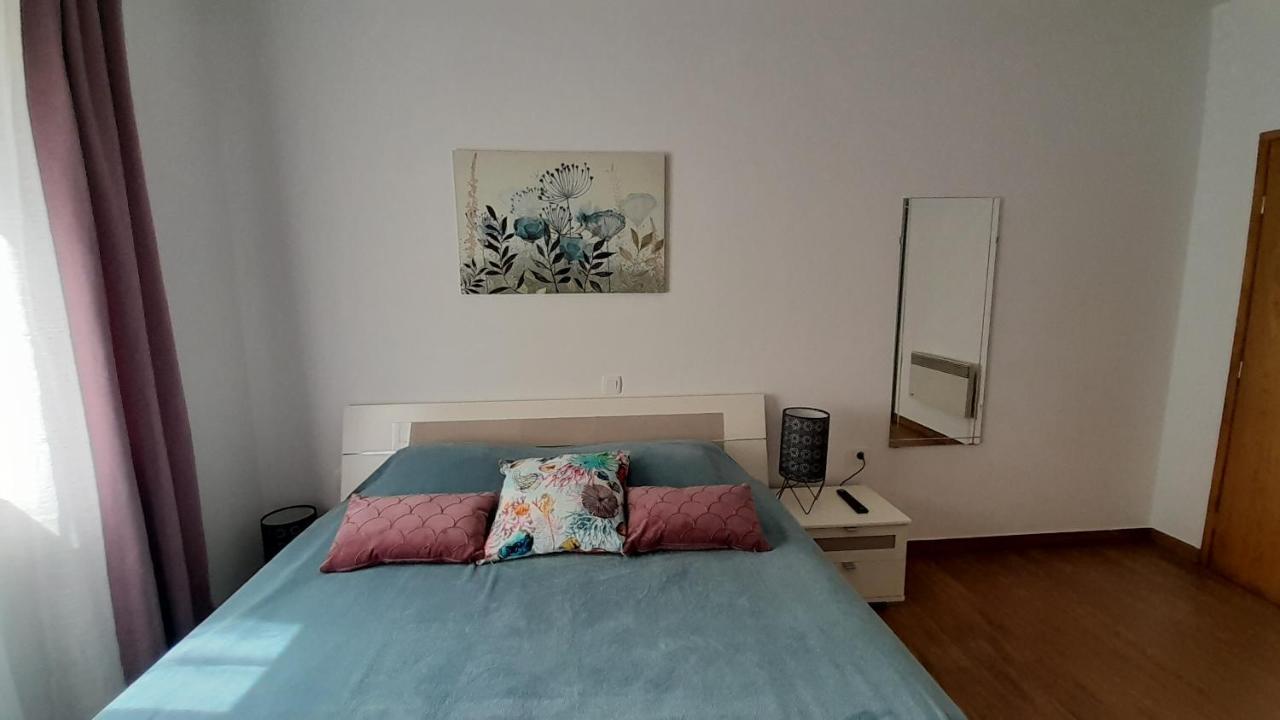 Apartments & Room Danijel Pinezici  Exterior photo